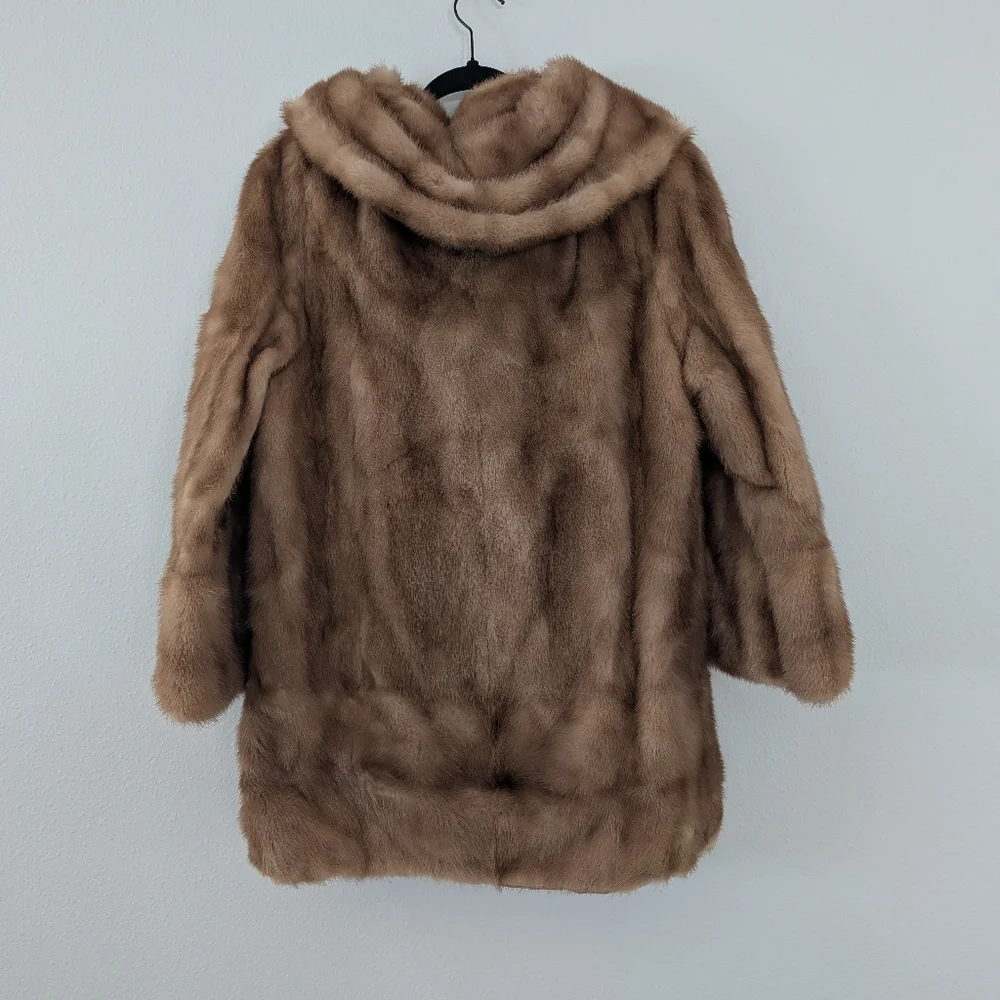 Littmin's Furs Milwaukee Mink Fur Coat - Picture 10 of 11